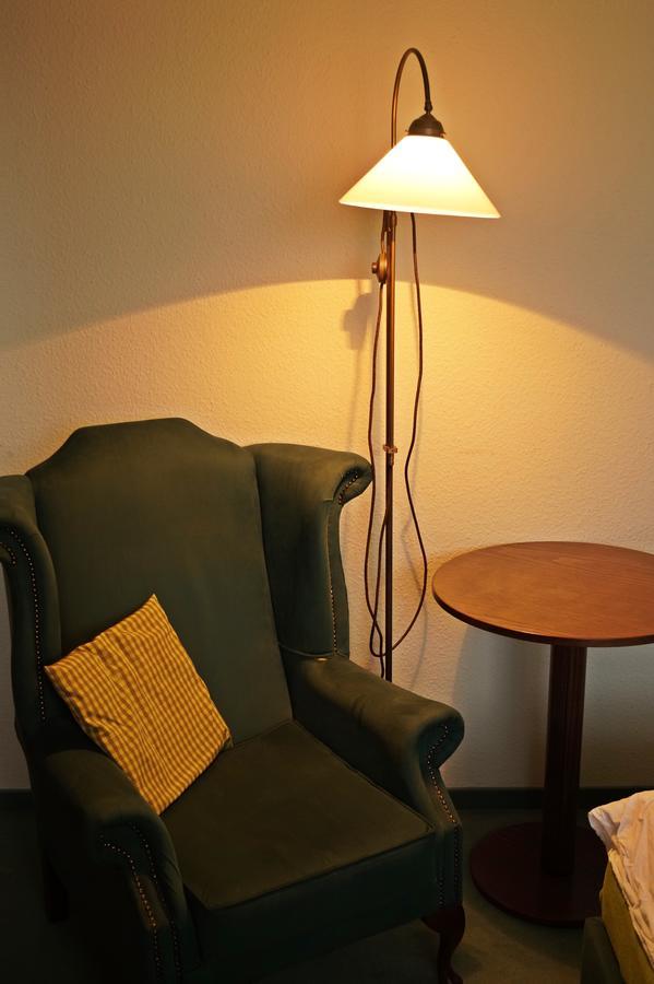 Wirtshaus & Pension "Zum Hammer" Neustadt  ภายนอก รูปภาพ