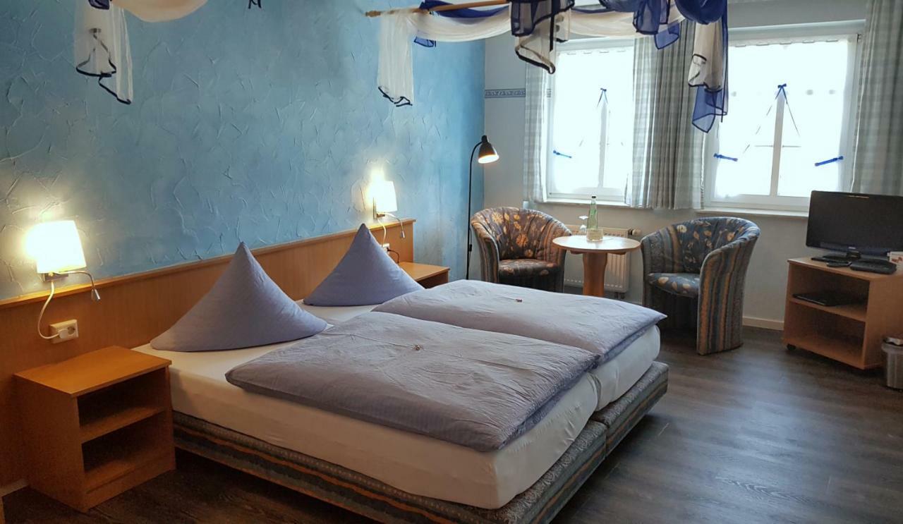 Wirtshaus & Pension "Zum Hammer" Neustadt  ภายนอก รูปภาพ