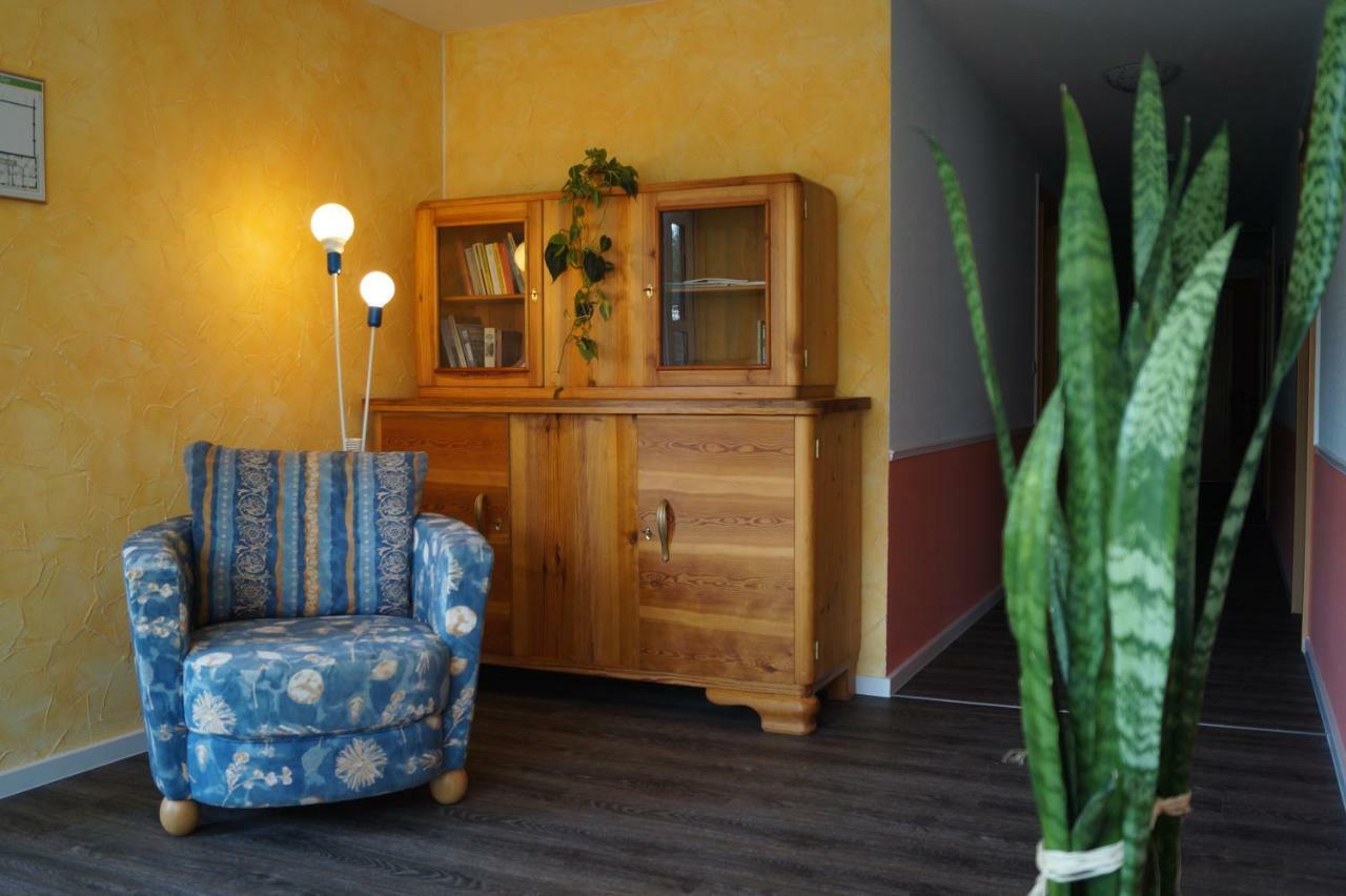 Wirtshaus & Pension "Zum Hammer" Neustadt  ภายนอก รูปภาพ